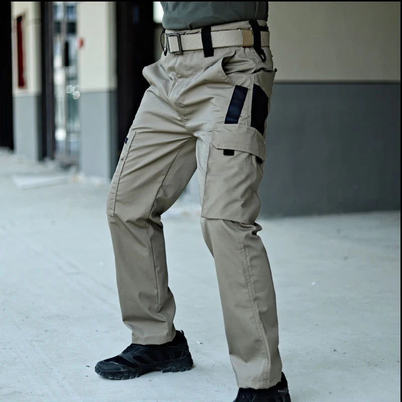 Herren Taktischer Outdoor-Anzug · Men's Tactical Outdoor Suit