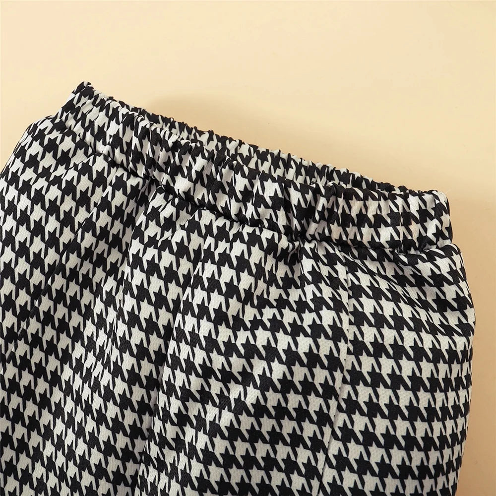 Mädchen 3-teiliges Set – Langarm-Top mit Herzprint, Karomuster-Hose & Mütze