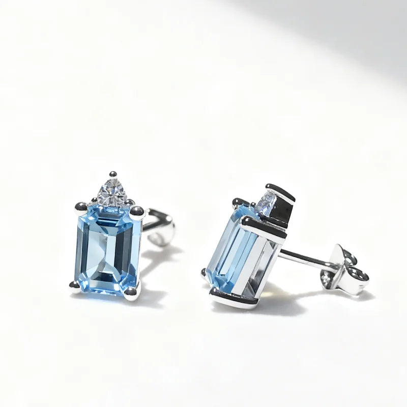 Lumière Bleue — Topas-Ohrringe im Emerald-Cut | 925 Sterling Silber Stud Earrings